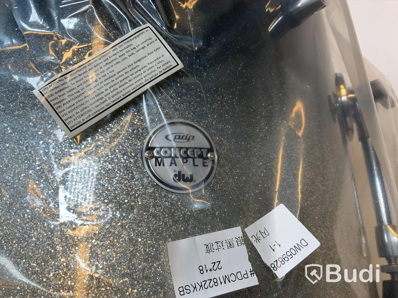 PDP concept maple kick. Inkl skinn och tillbehör